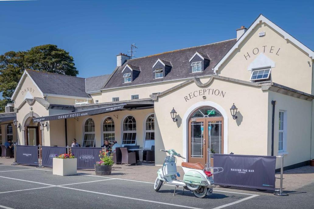 Hotel Danby 3*